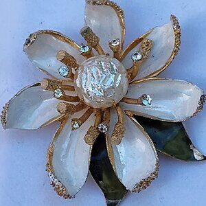 Vintage Signed Coro brooch Pearlescent flower